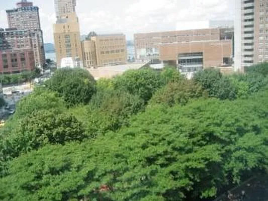 Sold by Corcoran | media 8