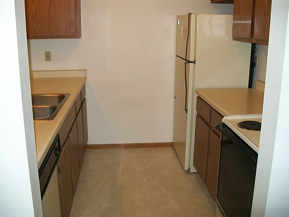 3rd image of 3710-3714 Packers Ave #16992346