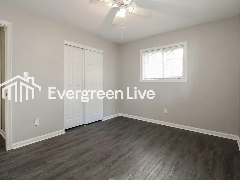 3121 Aaron Dr — Photo 12