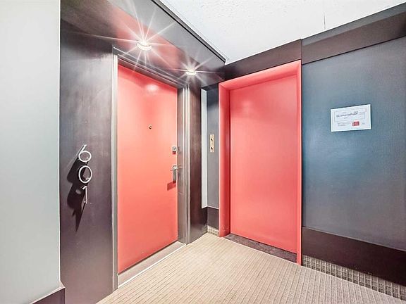 4th image of 3339 E Rideau Pl SW #601