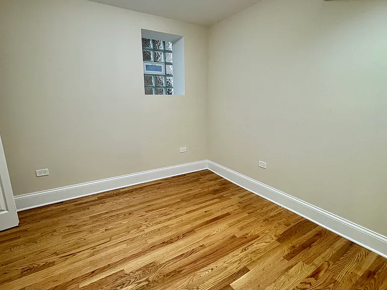 5506 N Glenwood Ave #G — Photo 15