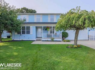 23744 Colonial Dr, Armada, MI 48005