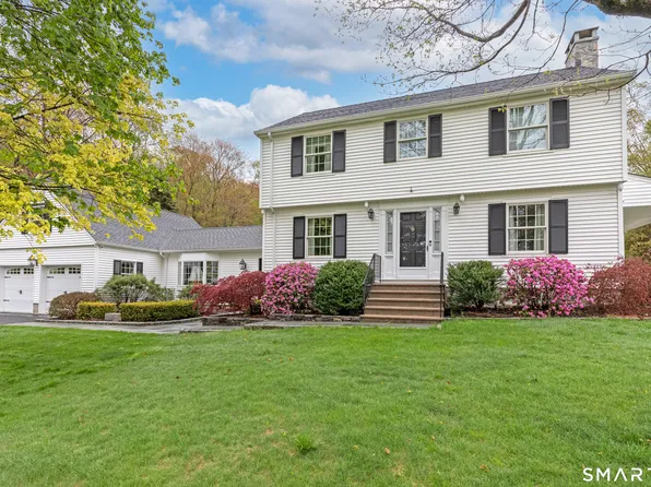 15 Central Road, Middlebury, CT 06762