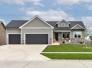 1004 Redbud Dr, Slater, IA 50244