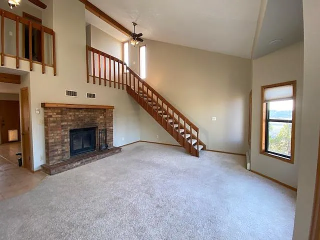 2348 Rattlesnake Ct — Photo 2