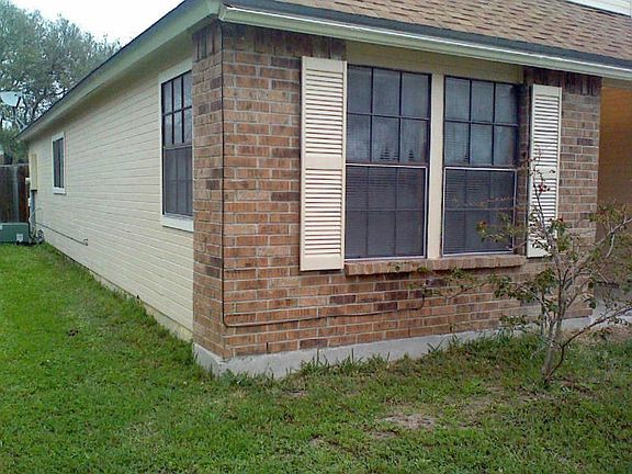 3rd image of 1102 Ontario Dr