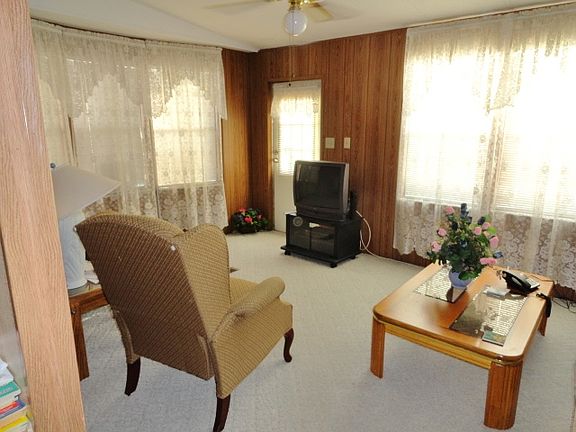 5th image of 4736 Lakeland Harbor Cir