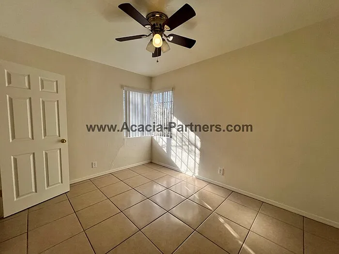 239 N Grande Ave — Photo 8