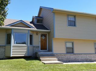 840 N Meadow Rd, Valley Center, KS 67147