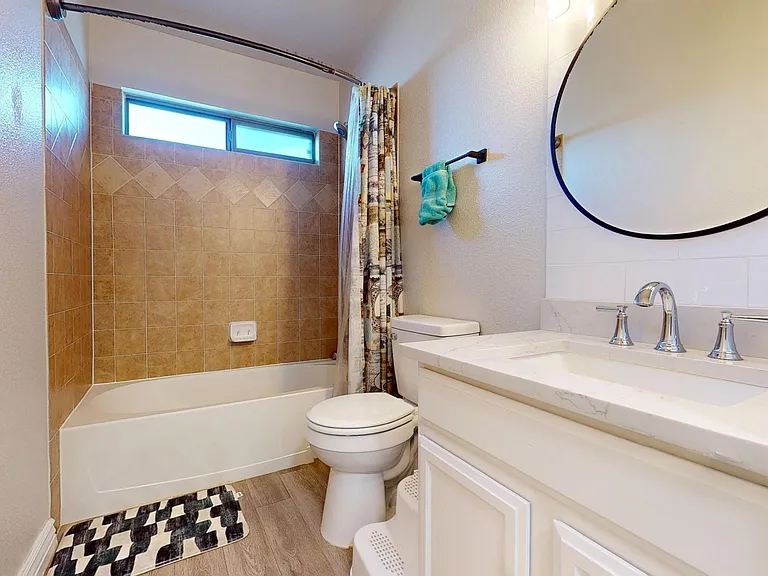 3249 Emerald Point Dr — Photo 32
