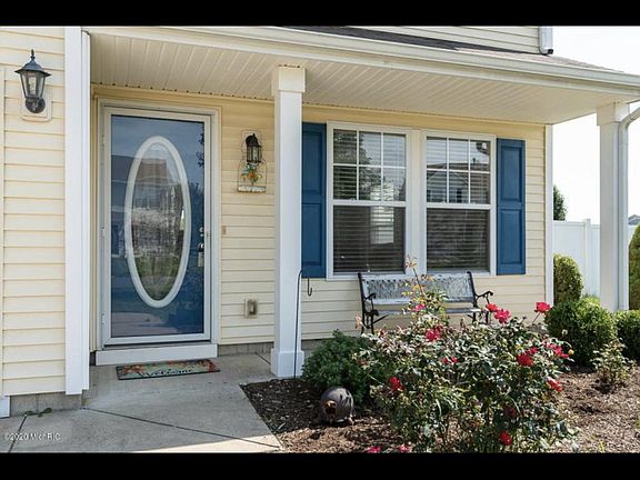 2nd image of 3234 Edling Dr