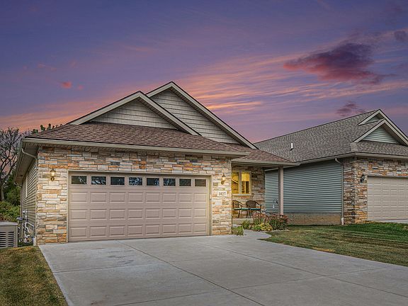 3rd image of 1027 Preservation Dr