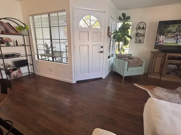 3533 Voyager Cir, San Diego, CA 92130