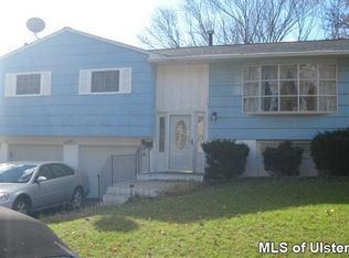 74 Appletree Dr, Saugerties, NY 12477