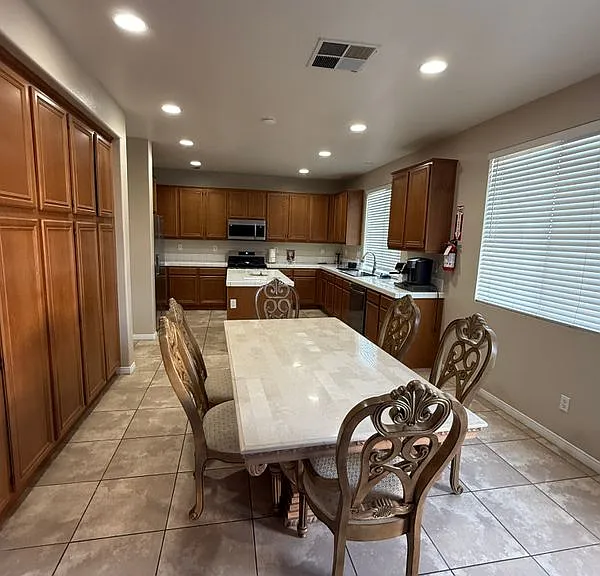 1781 Steinbeck Ave — Photo 1