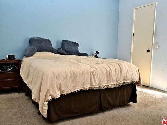 5th image of 18411 Hatteras St Unit 232