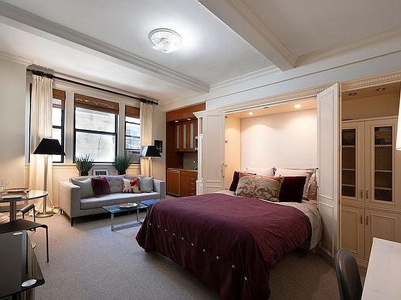 4th image of 339 E 58th St APT 1G