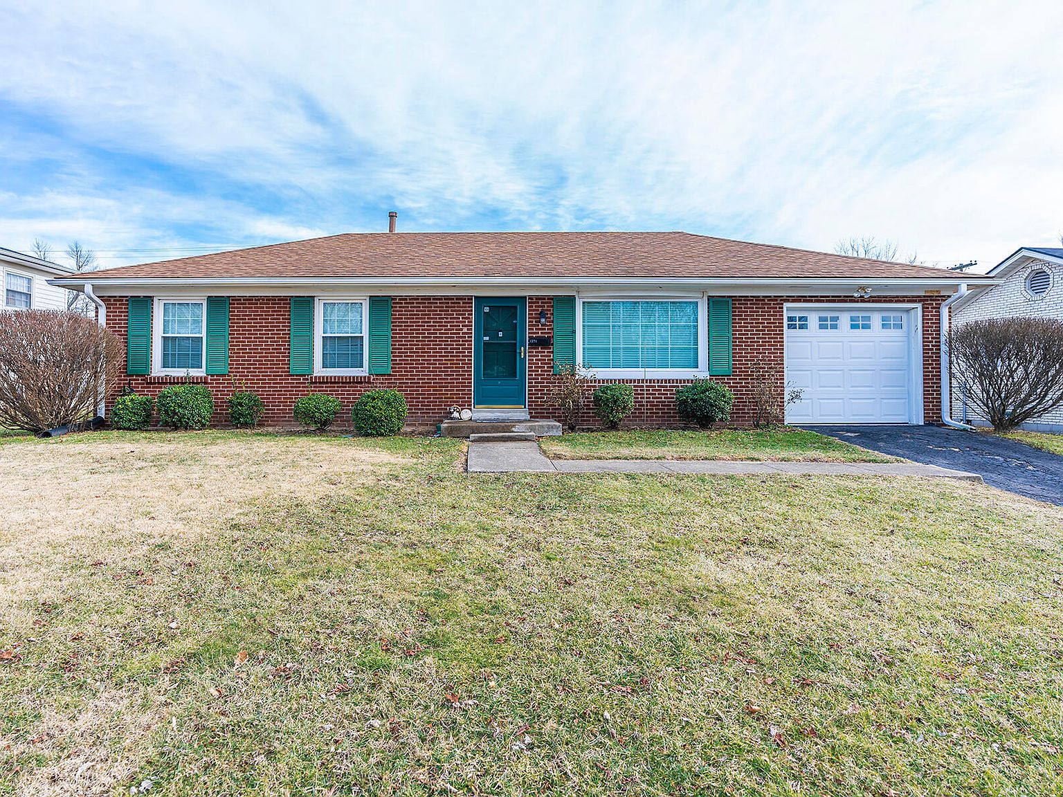 2374 Pierson Dr, Lexington, KY 40505 | Zillow