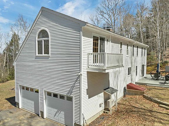 3rd image of 204 Cherry Valley Road