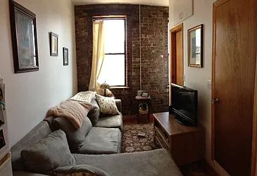 Rented by Nest Seekers International