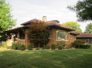 407 W Main St, Shelbyville, IL 62565