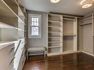 23 Roslyn Rd #1, Waban, MA 02468