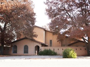 208 Bailey Ave, Dumas, TX 79029