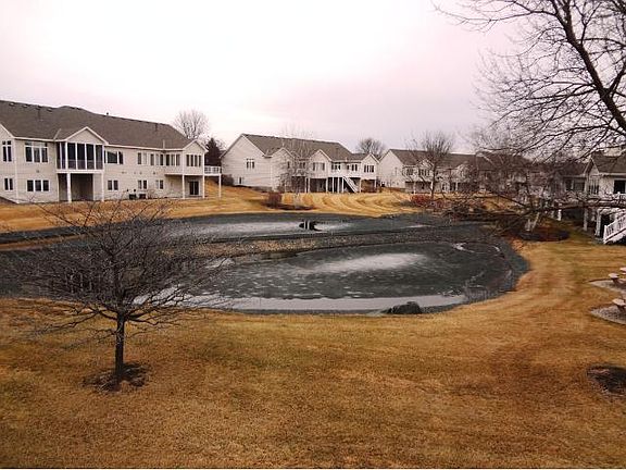 3rd image of 2835 Boulder Dr