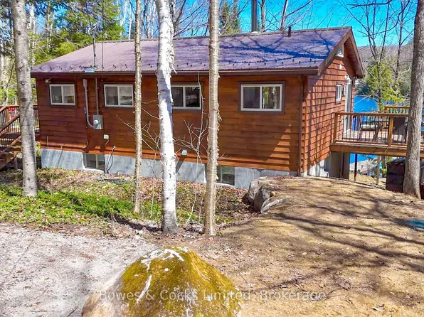 1063 Esson Creek Ln, Highlands East, ON K0L 2Y0