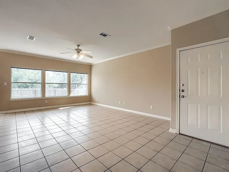 21501 Boggy Ford Rd #B — Photo 6