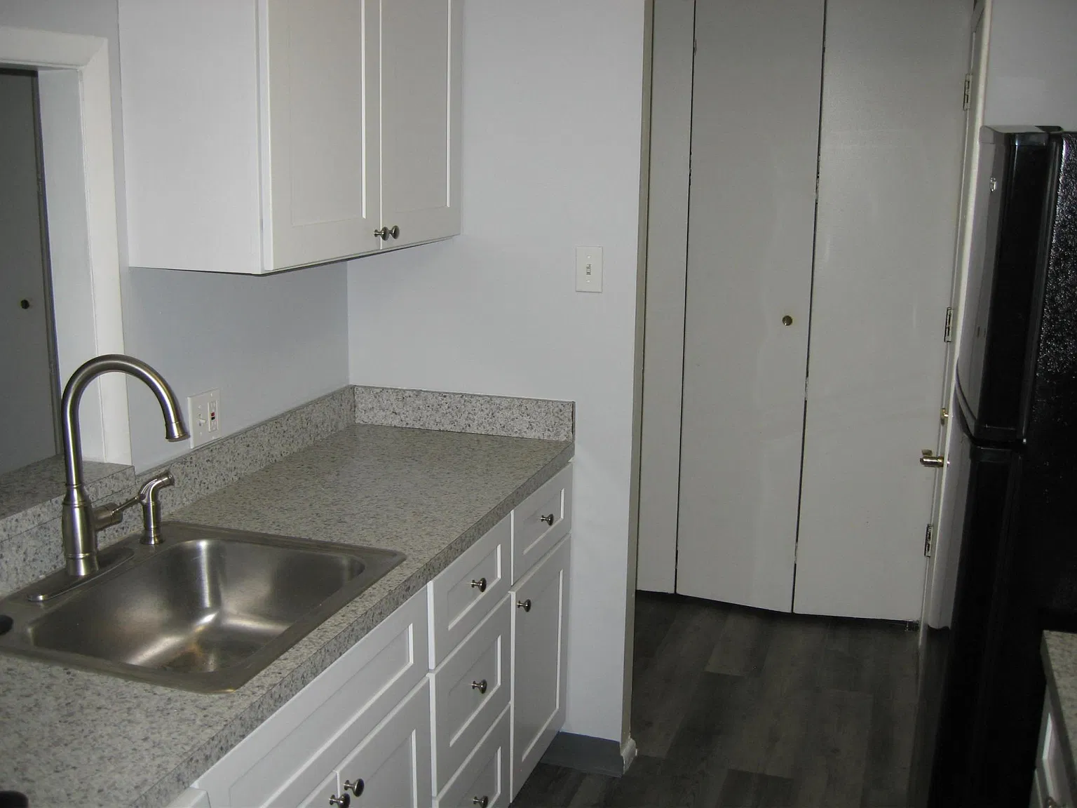 1 bed, 819 sqft, $1,550 — Photo 4