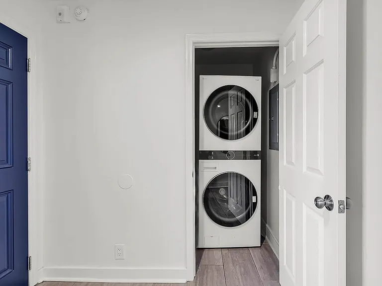 Washer/Dryer