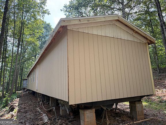 3rd image of 4683 Giddon Martin Rd