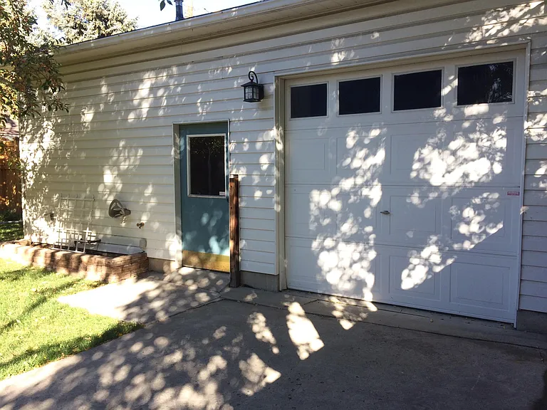 1425 S McClelland St — Photo 22