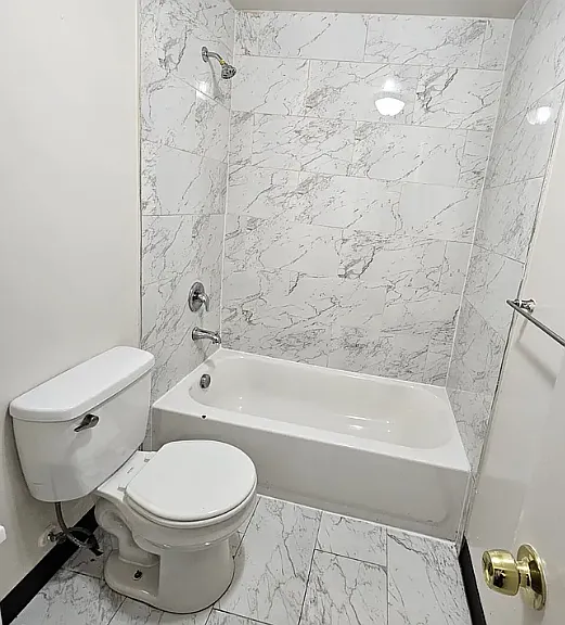 611 Clinton Ave #101 — Photo 6