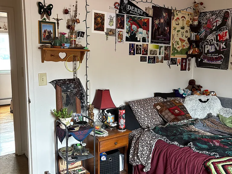 204 Haywood Dr #204 — Photo 1
