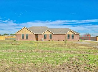 3400 Chinaberry Ln, Joshua, TX 76058