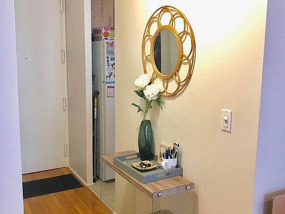 4th image of 1636 N Wells St APT 709