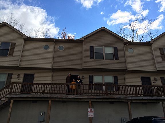 3rd image of 863 E Saint Johns St