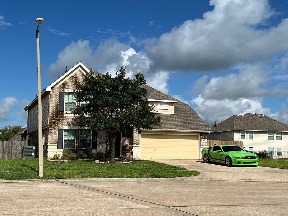 1st image of 4717 High Creek Ct