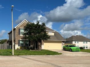 4717 High Creek Ct, Alvin, TX 77511