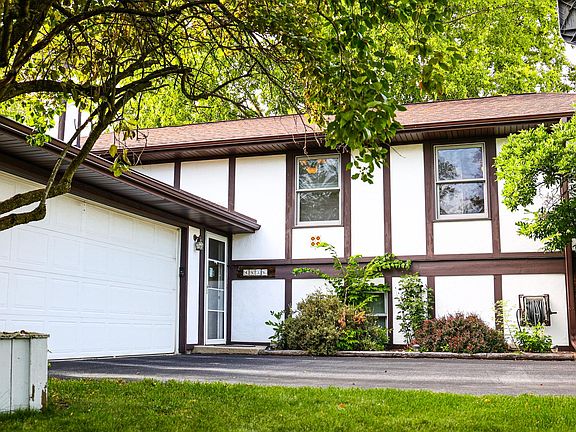 3rd image of 4836 Eastwood Ct