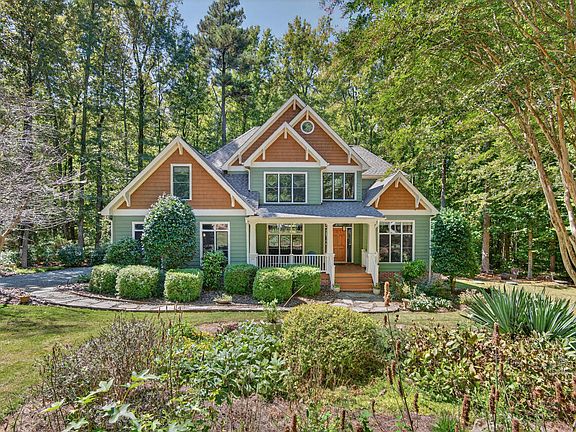 3rd image of 108 Olive Creek Ct