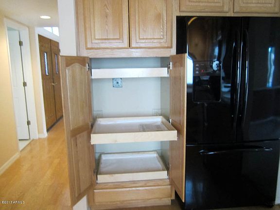 5th image of 10402 E CHESTNUT Drive #na