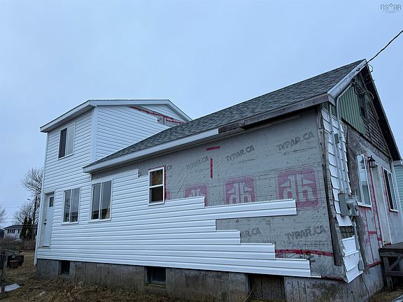2nd image of 3792 Ellsworth Ave