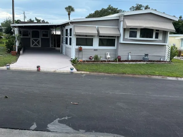 3321 Eileen Dr, Ellenton, FL 34222