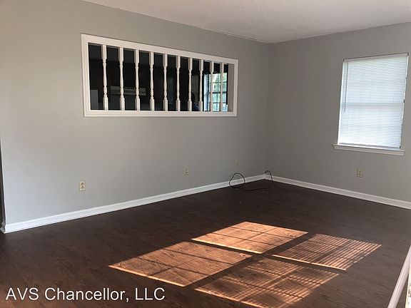 2nd image of 1210 W End Ave #B