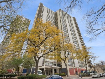 1360 N Sandburg Ter APT 2812C, Chicago, IL, 60610
