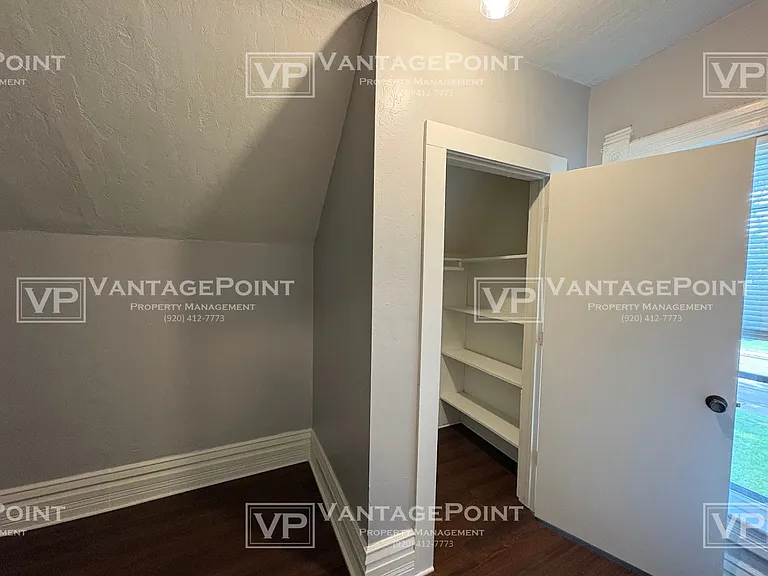 840 Shawano Ave #C — Photo 8