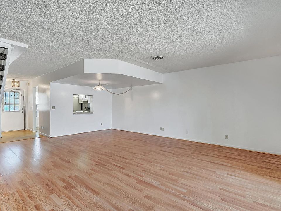 1st image of 3715 Savoy Lane #C